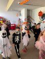 /album/28-10-2025-halloweenska-party-na-triedach/img-20251028-wa0039-jpg/